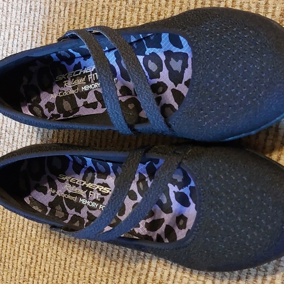 Skechers Shoes - Nwot Sketchers Shoes